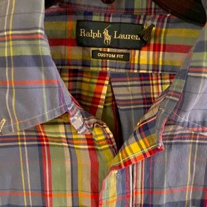 Short sleeved button down plaid